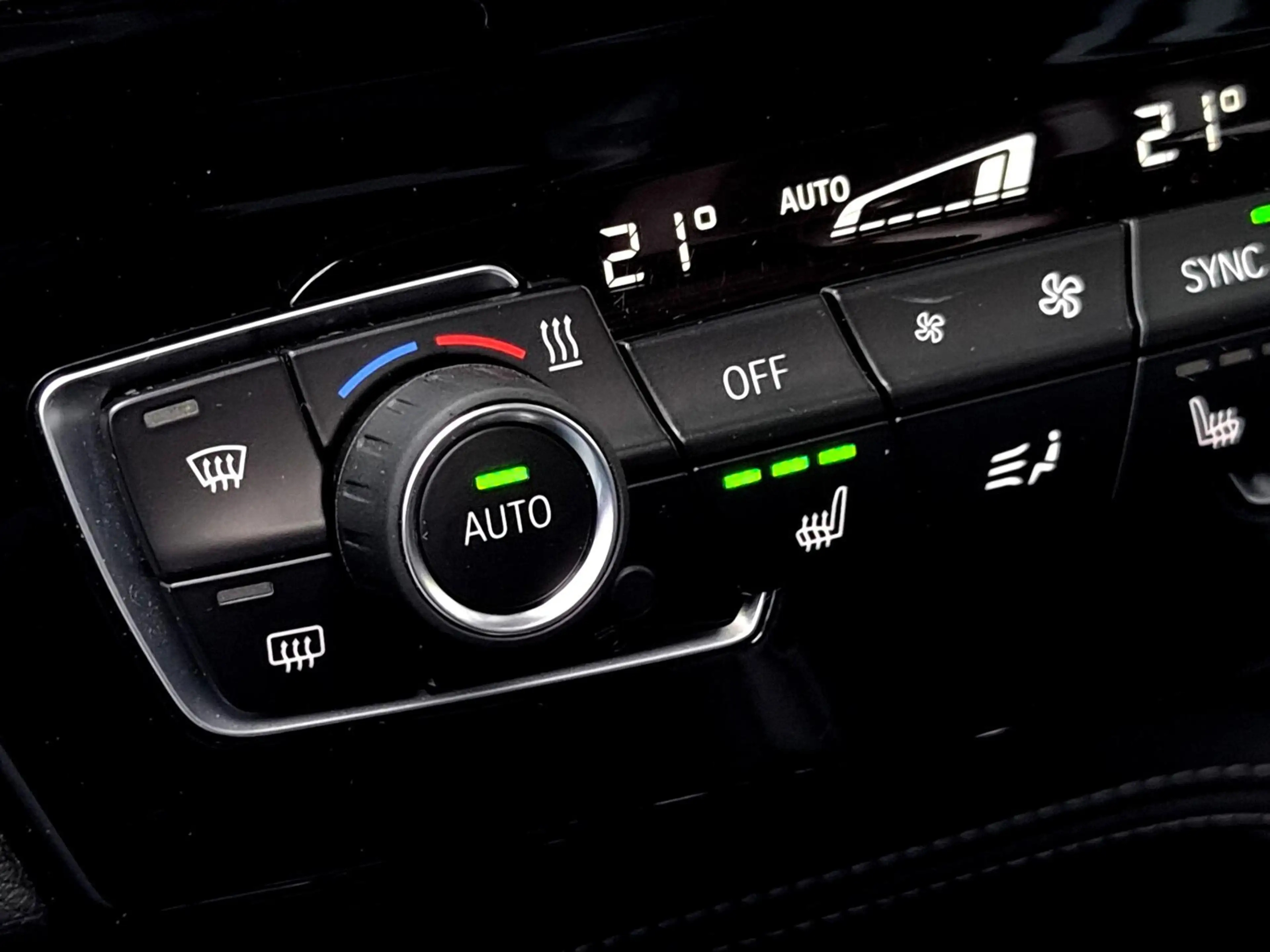 BMW X1 xDrive25e 220PK Executive Automaat |Pano|Clima|Tre — photo 41