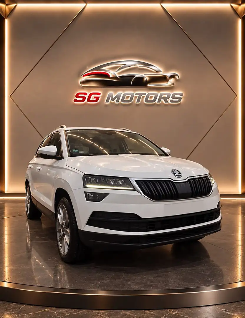 Skoda Karoq 2,0 TDI SCR 4x4 Style DSG Aut. Weiß - 2
