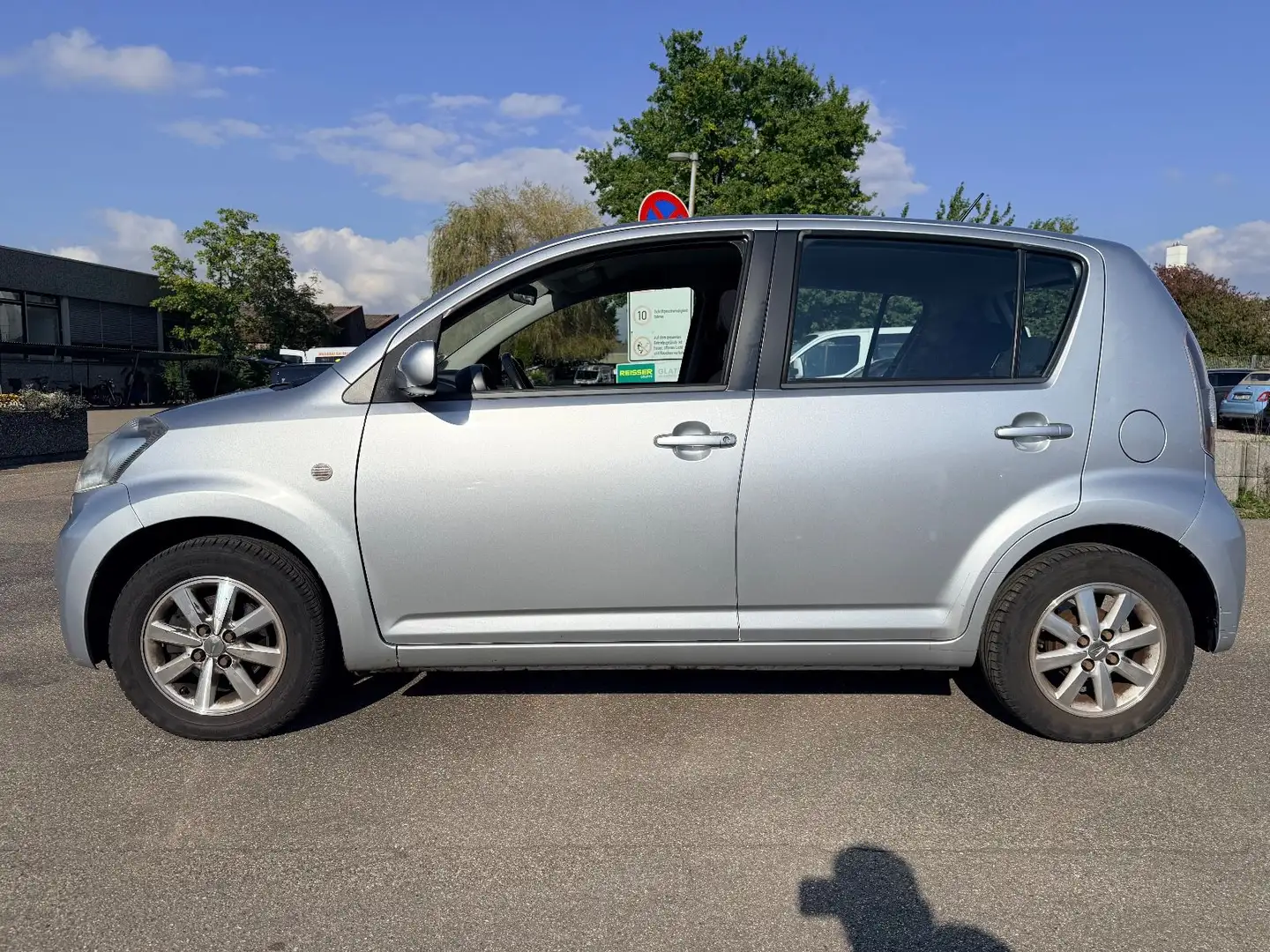Daihatsu Sirion CX Silber - 2