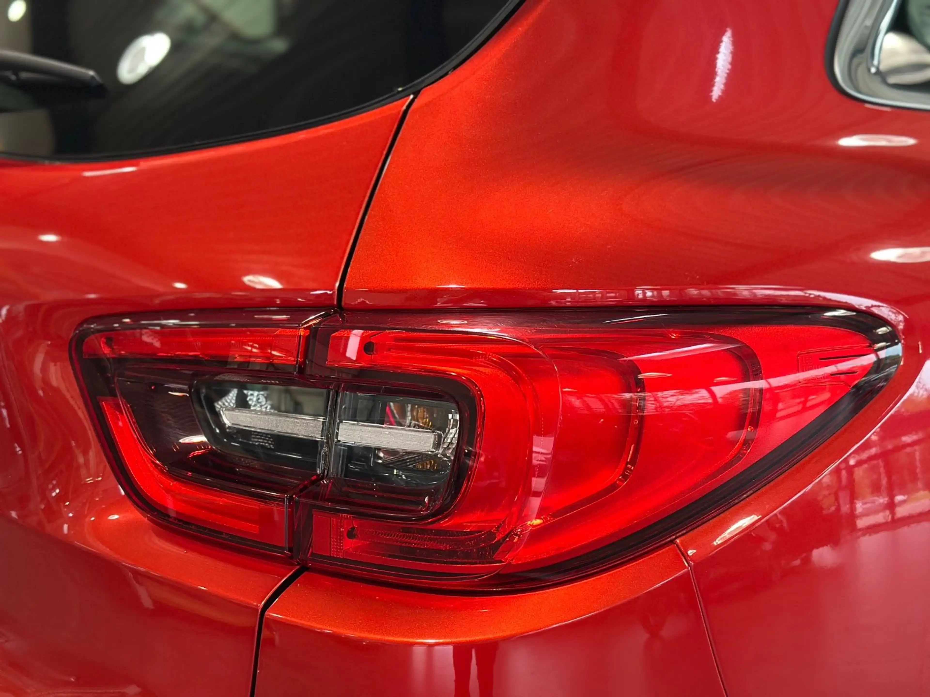 Renault Kadjar ENERGY TCe 130 EDC Crossborder BOSE/LED — photo 5