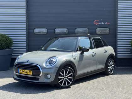 MINI Cooper Mini 1.5 Chili | Navigatie | Parkeersensoren | Cru