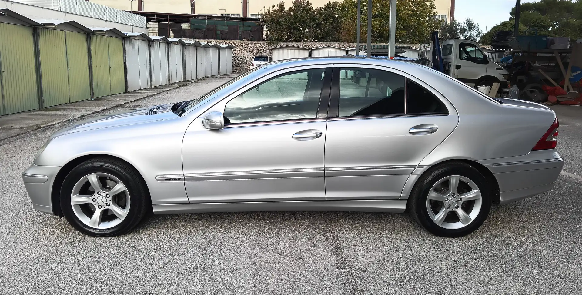 Mercedes-Benz C 220 Classe C - W203 Berlina cdi Elegance Argintiu - 2