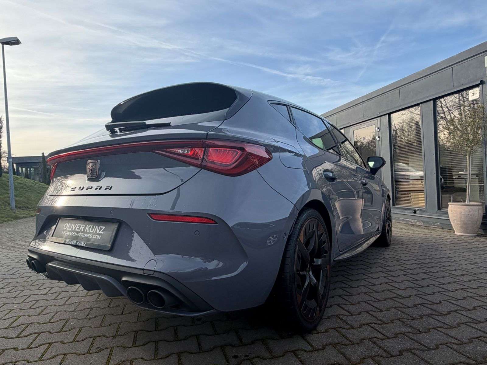 CUPRA Leon