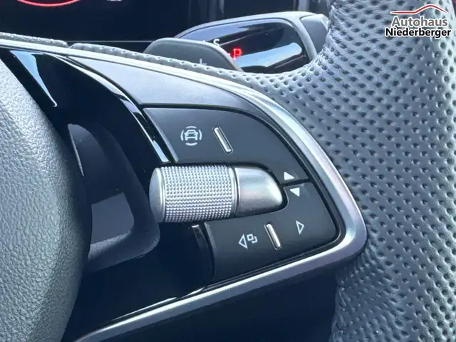 Skoda Kodiaq Sportline 4x4+AHK+PANO+KAMERA+EL. HECKKL.+PDC+2... Ansicht 25