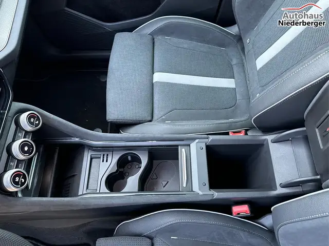 Skoda Kodiaq Sportline 4x4+AHK+PANO+KAMERA+EL. HECKKL.+PDC+2... Ansicht 18