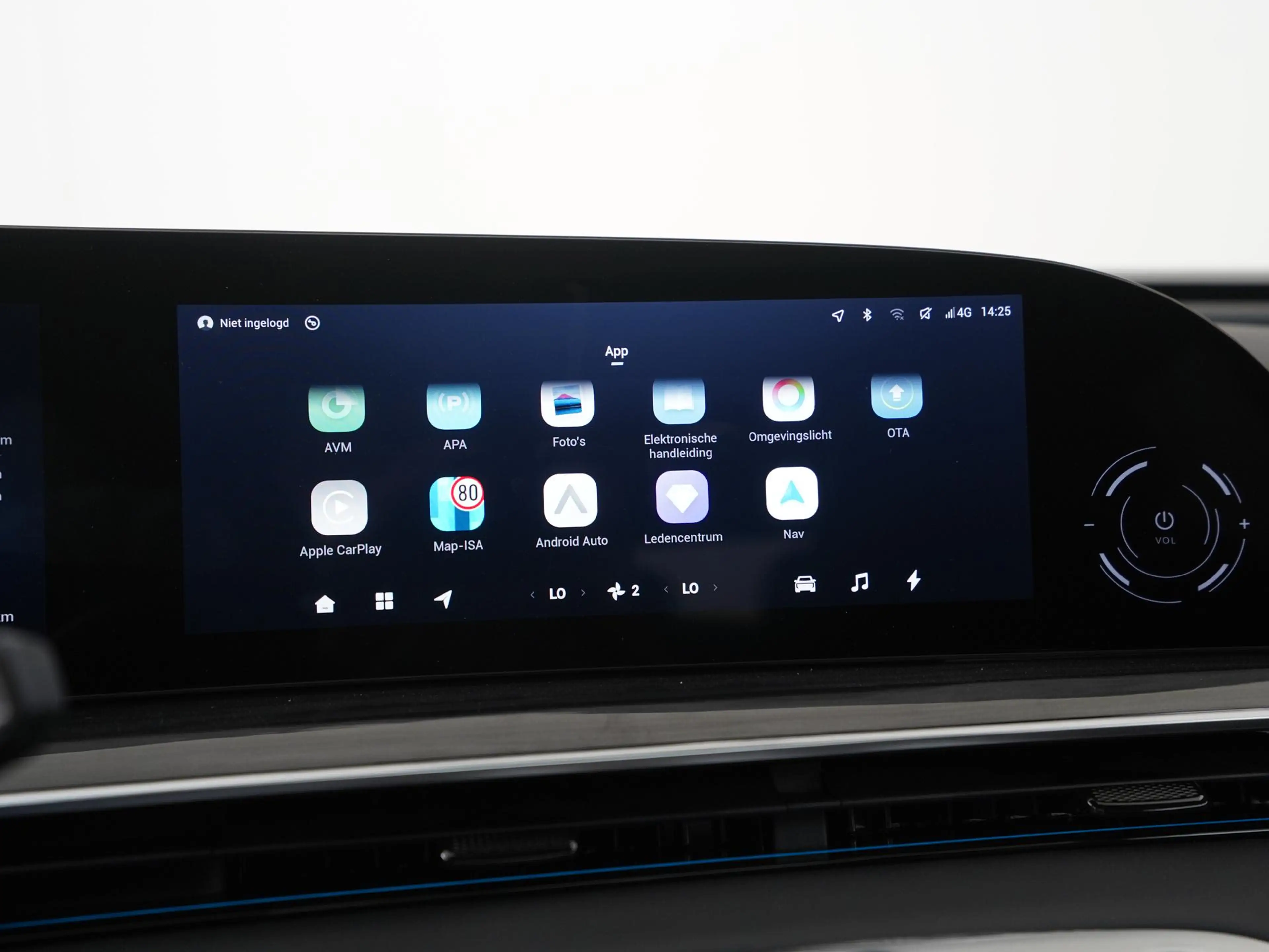 Omoda 9 1.5T-GDi SHS-P Premium 5p | 540° Surround View | P — photo 14