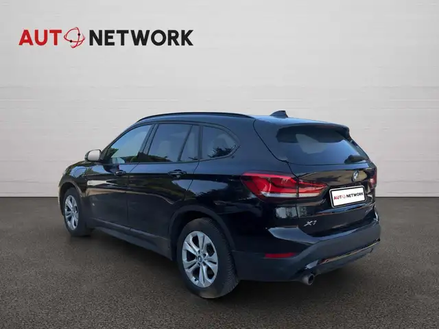 BMW X1 view 2