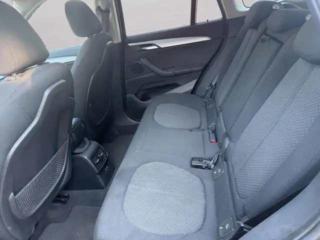 BMW X1 view 10