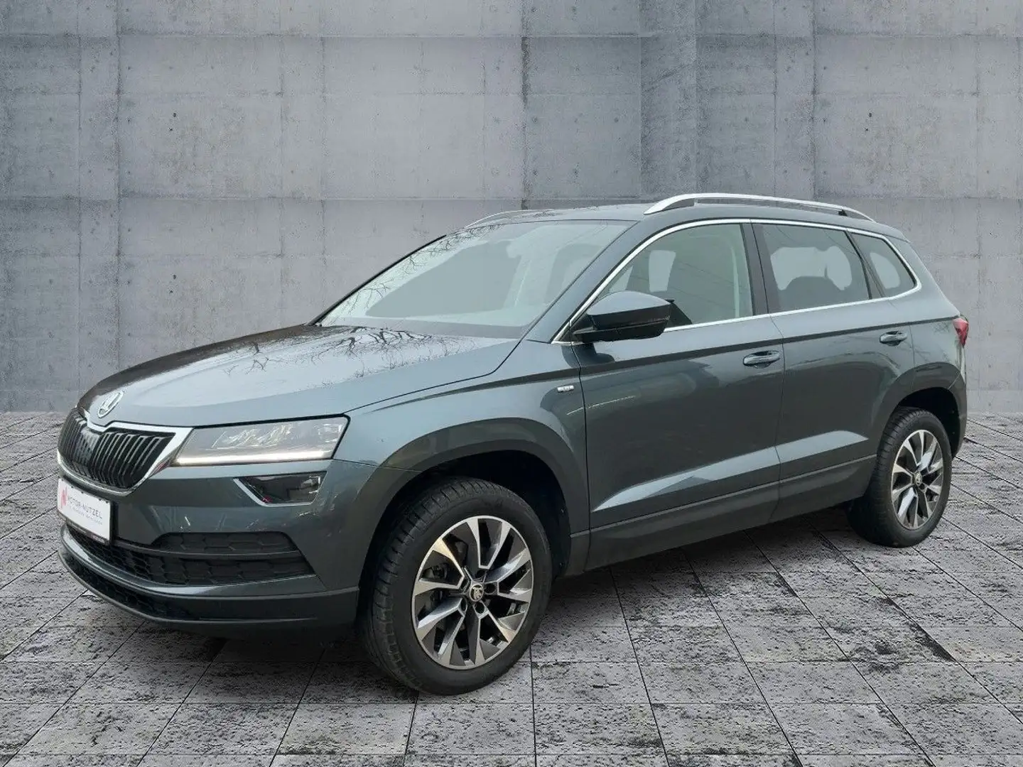 Skoda Karoq 1.0 TSI DRIVE 5JG+LED+APP+SHZ+PDC+GRA+AHK Gris - 2
