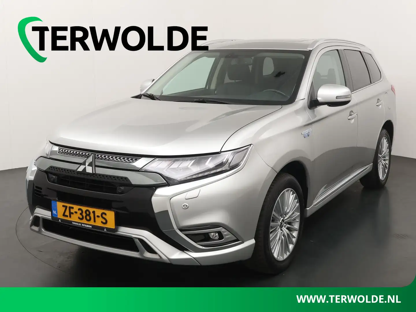 Mitsubishi Outlander 2.4 PHEV Intense+ | Trekhaak | Gris - 1