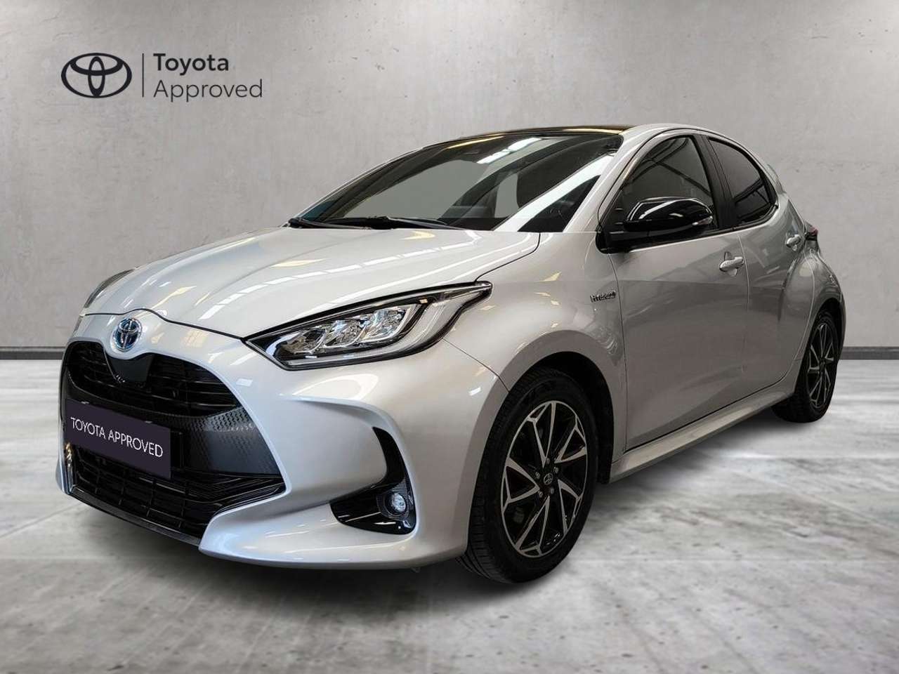 Toyota Yaris 1.5 Hybrid 5 porte Lounge