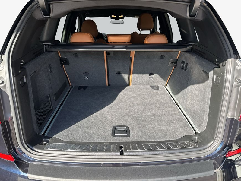 BMW X3 xDrive20i Aut. M-Paket AHK LED HeadUp H&K — photo 9