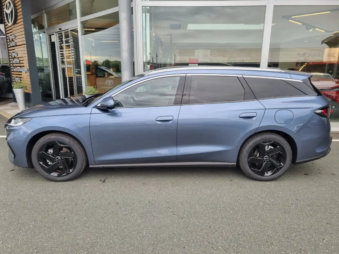BYD Seal 6 DM-i Touring Comfort Blau - 2