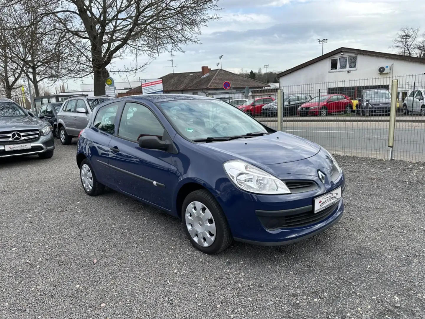 Renault Clio III Authentique CD-Radio TÜV Neu... Mavi - 1