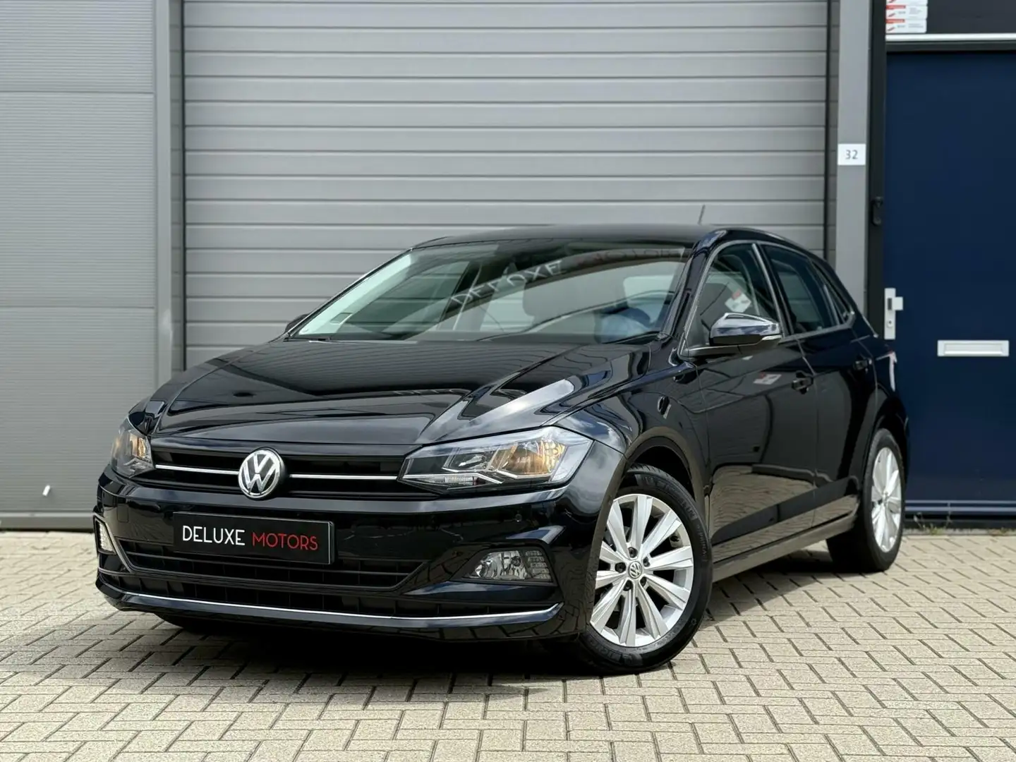 Volkswagen Polo 1.0 TSI Highline DSG|ACC|Cruise|LED|95 pk 5d Zwart - 1