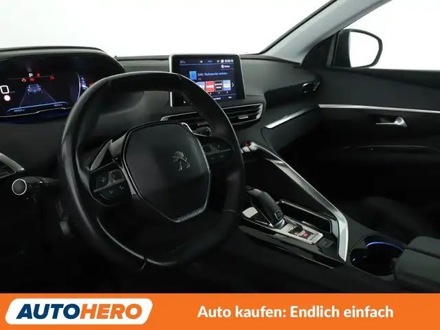 Peugeot 3008 view 11