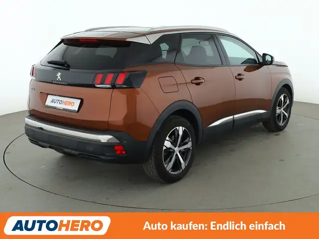 Peugeot 3008 view 6
