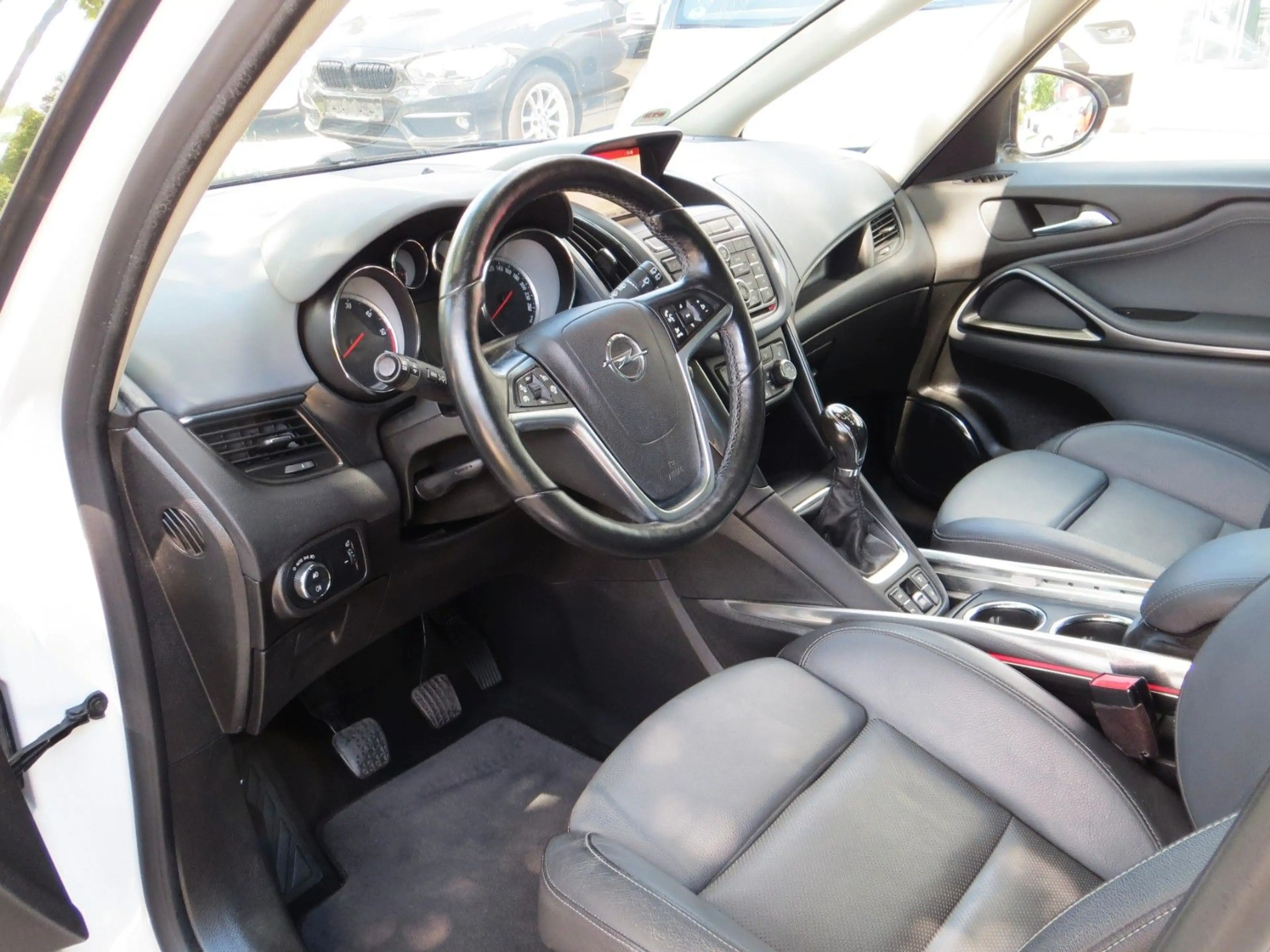 Opel Zafira Tourer OPC-Line* 7 Sitze*Leder*Navi*19" — photo 8