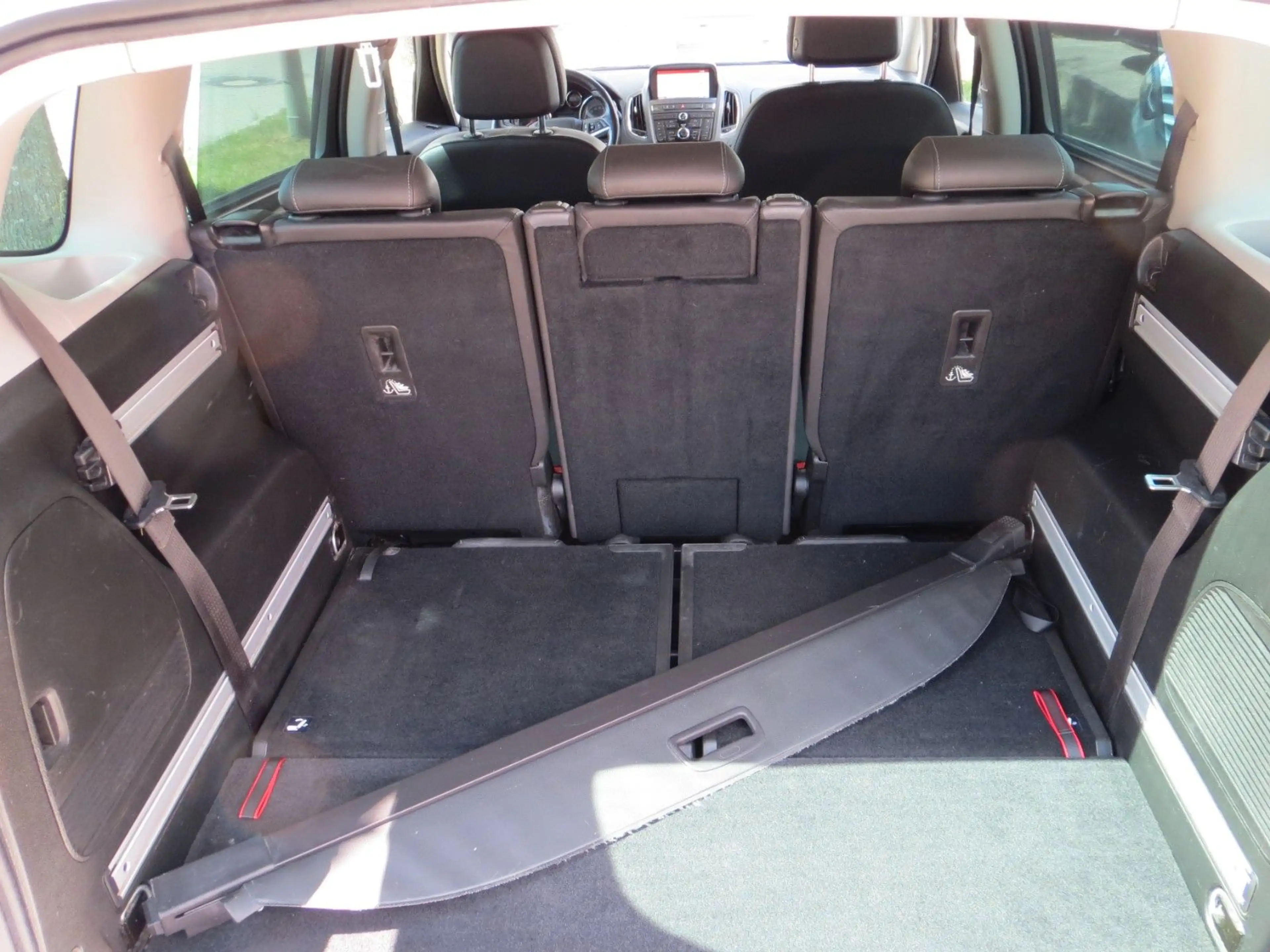 Opel Zafira Tourer OPC-Line* 7 Sitze*Leder*Navi*19" — photo 11