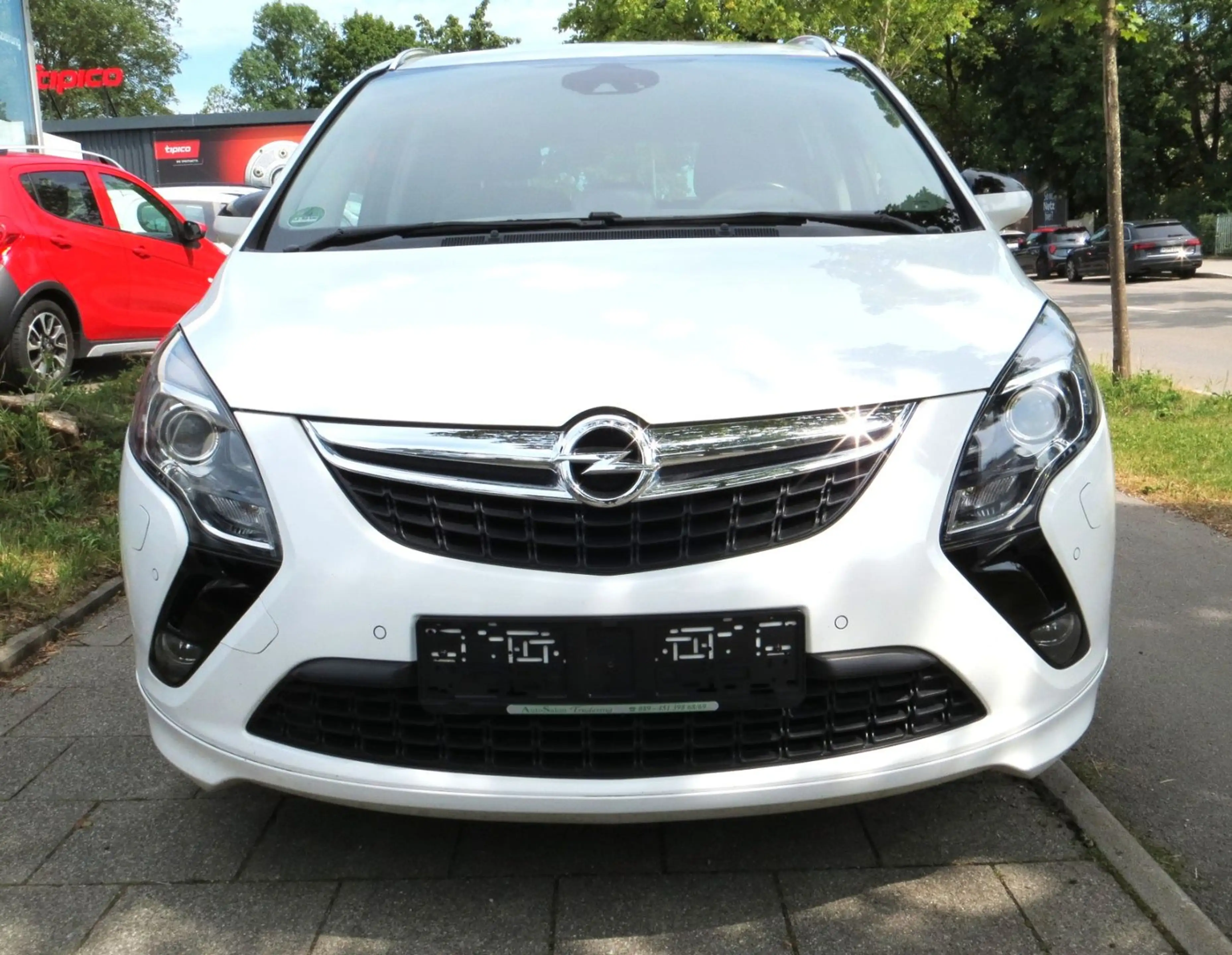 Opel Zafira Tourer OPC-Line* 7 Sitze*Leder*Navi*19" — photo 2
