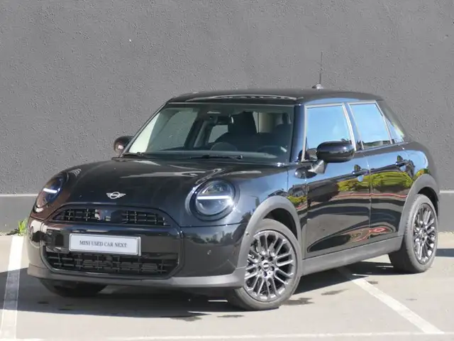 MINI Cooper C Essential Trim