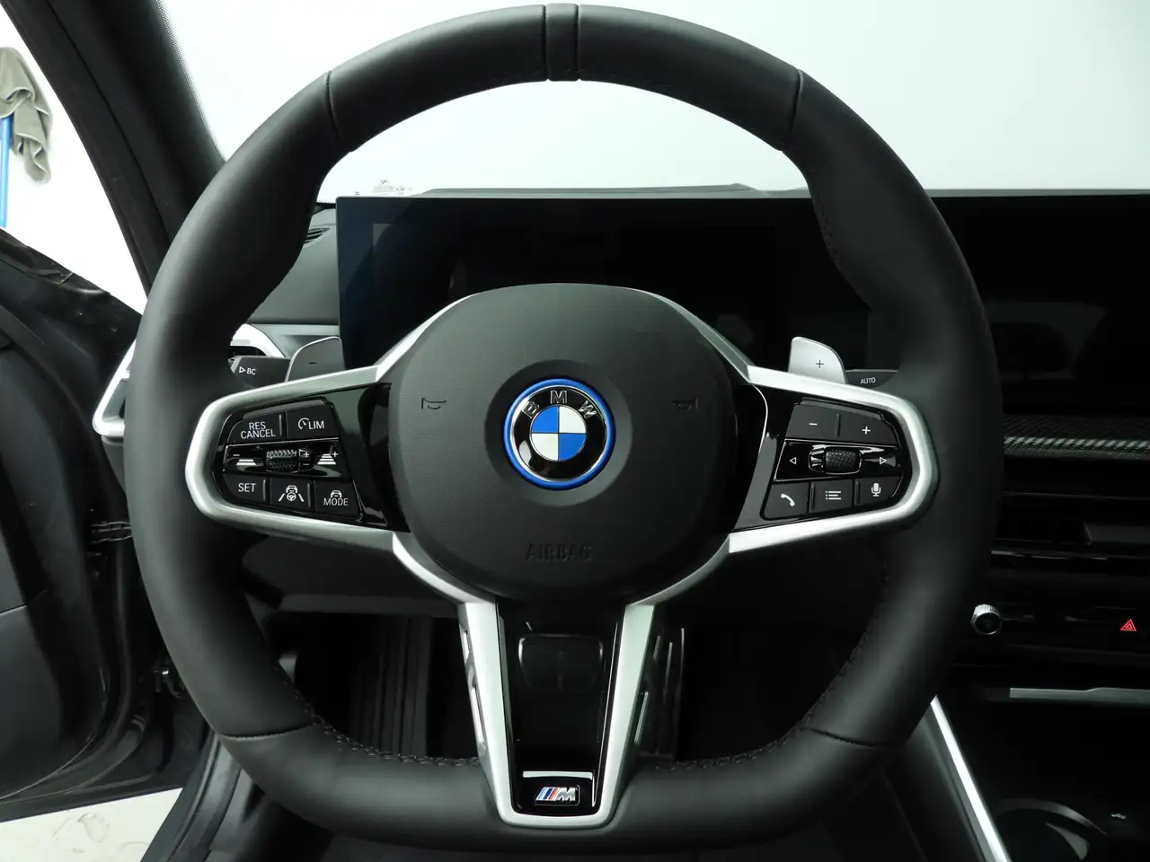 BMW 3 Series 2026 — фото 11