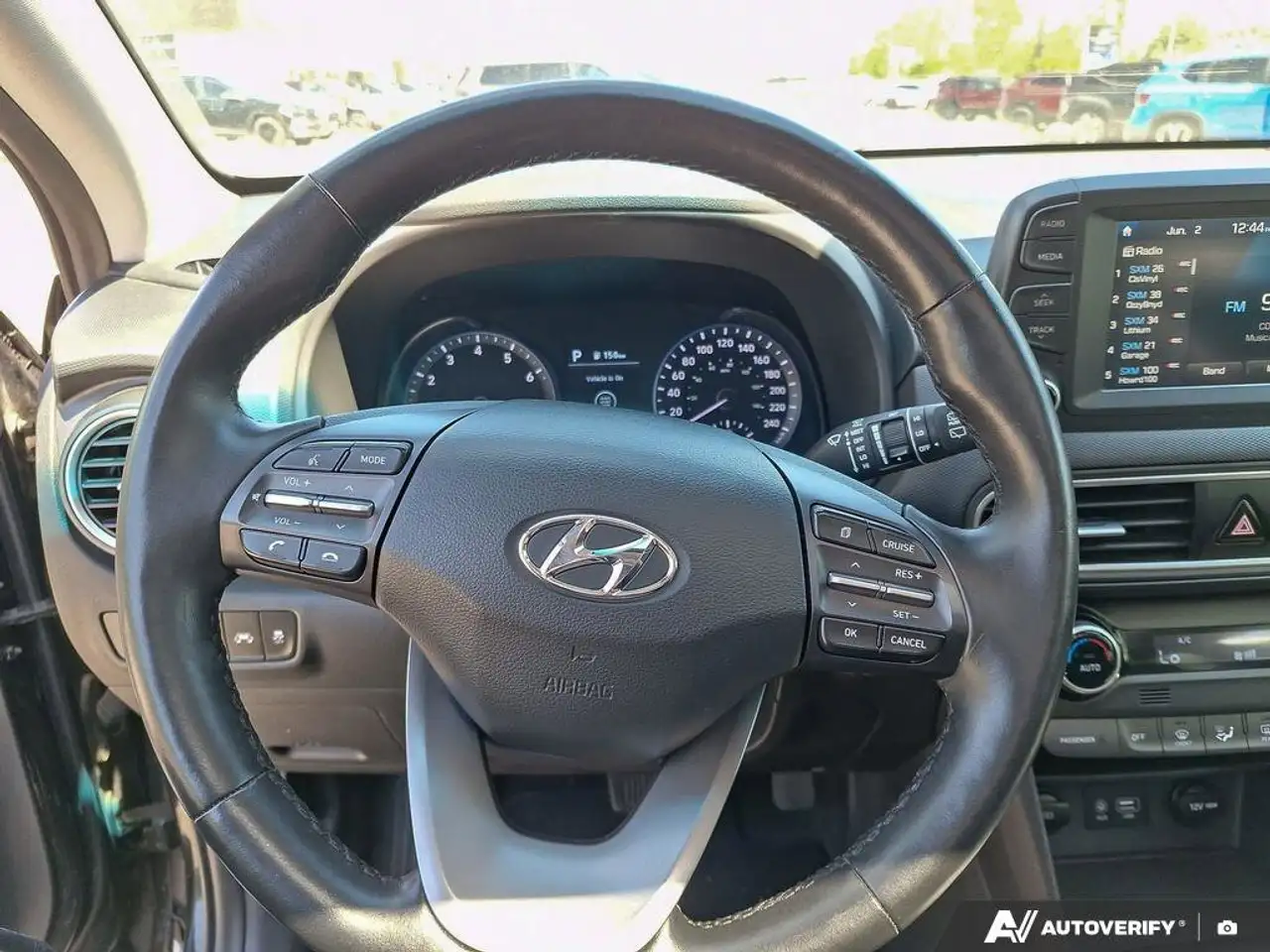 Hyundai KONA снимка Hyundai KONA