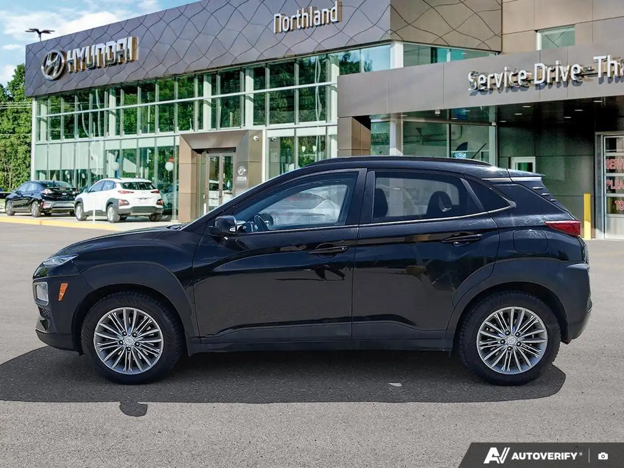 Hyundai KONA снимка Hyundai KONA