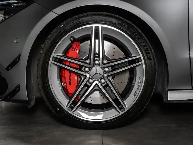Mercedes-Benz Cla view 4