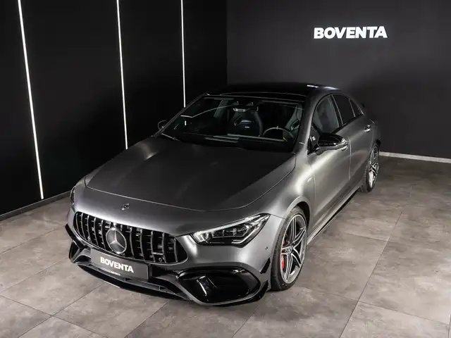 Mercedes-Benz Cla view 3