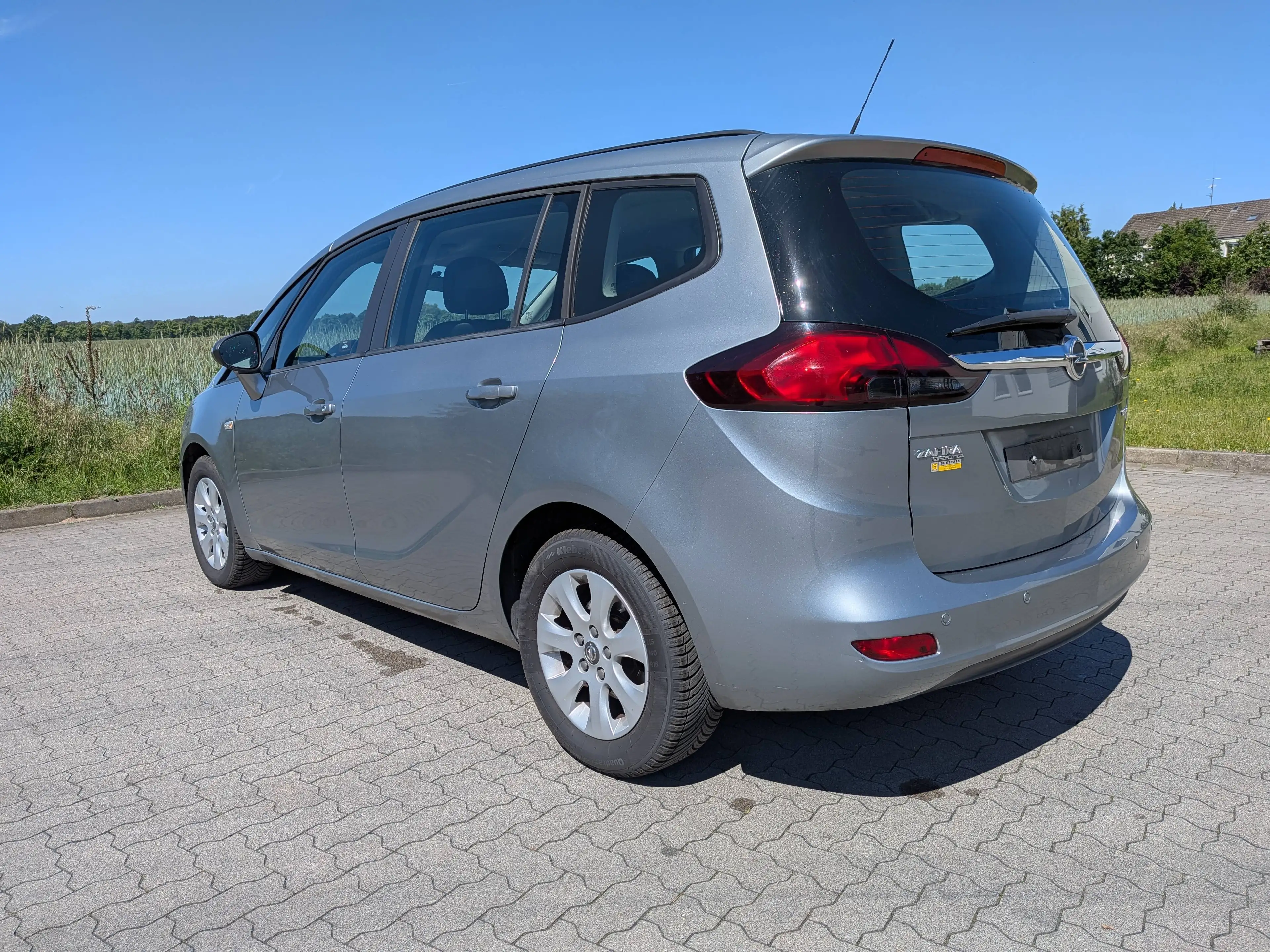Opel Zafira Tourer Edition*Tüv neu*allwetterreifen — photo 9