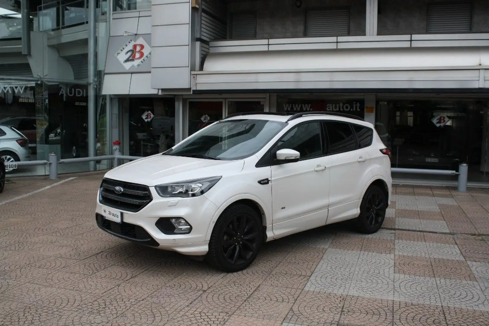 Ford Kuga 2.0 TDCI 180 CV S&S 4WD Powershift ST-Line Bianco - 1