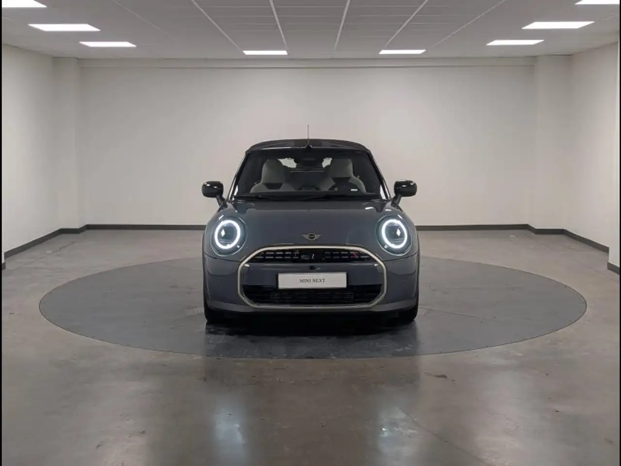MINI Cooper Cabrio 2026 — фото 10