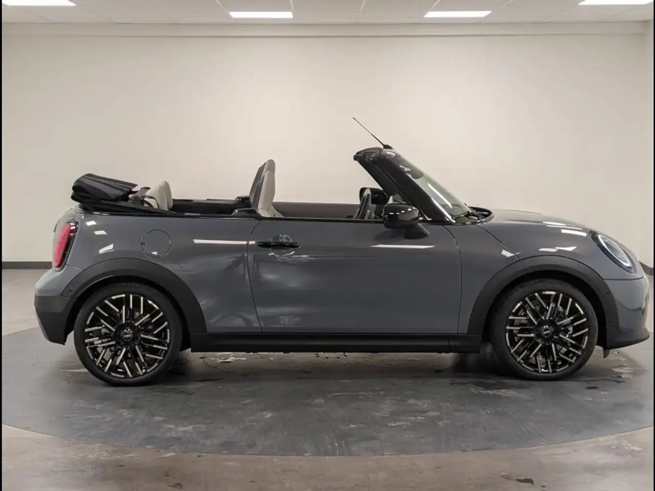 MINI Cooper Cabrio 2026