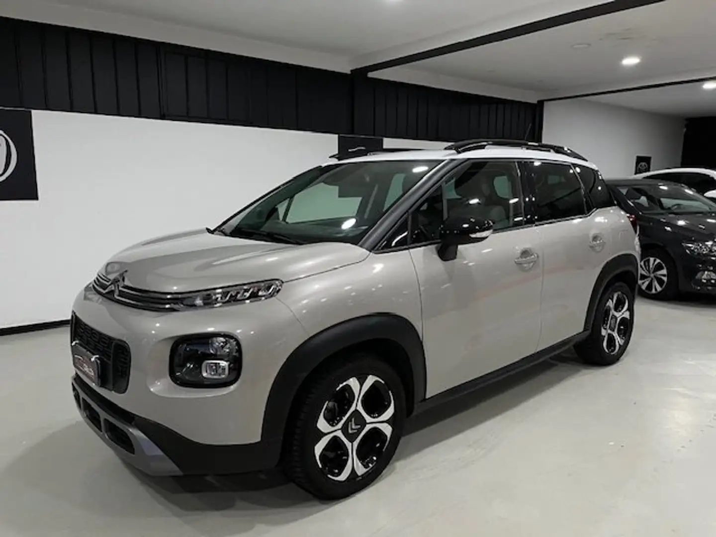 Citroen C3 C3 Aircross I 2017 Aircross 1.2 puretech Shine s Beige - 1