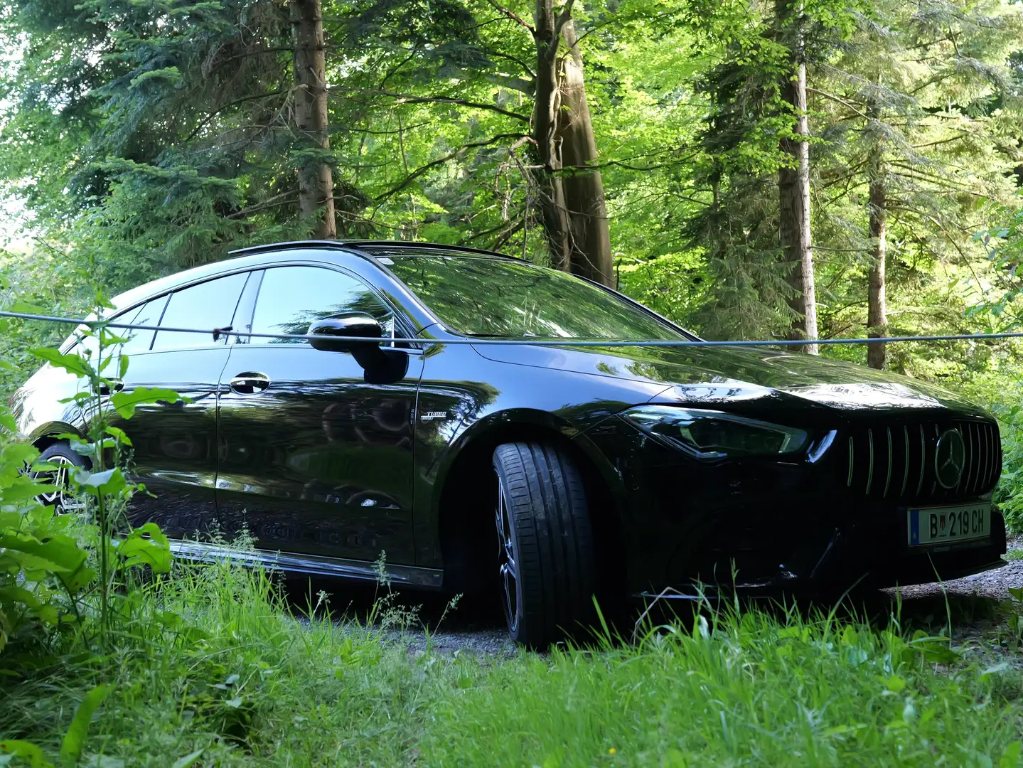 Mercedes-Benz CLA 35 AMG CLA 35 AMG 4MATIC SB Einzigartige Sonder-Vollausstattung Schwarz - 2