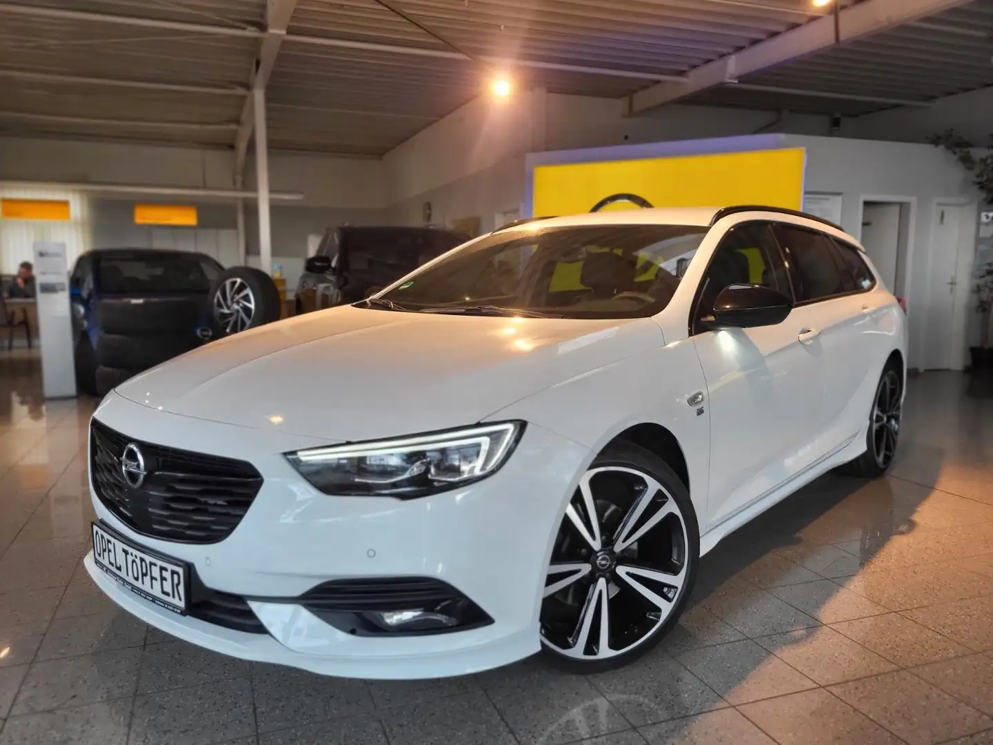 Opel Insignia B ST AT OPC-Line/20Zoll/BoseSound/1Hand Wit - 2