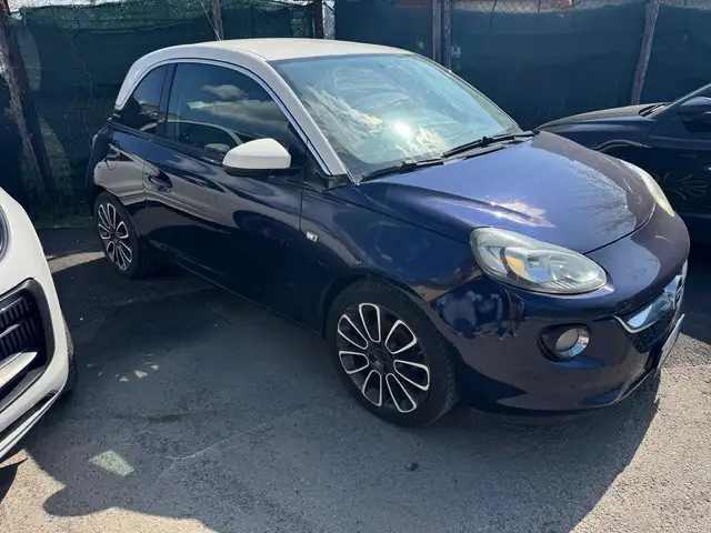 Opel Adam