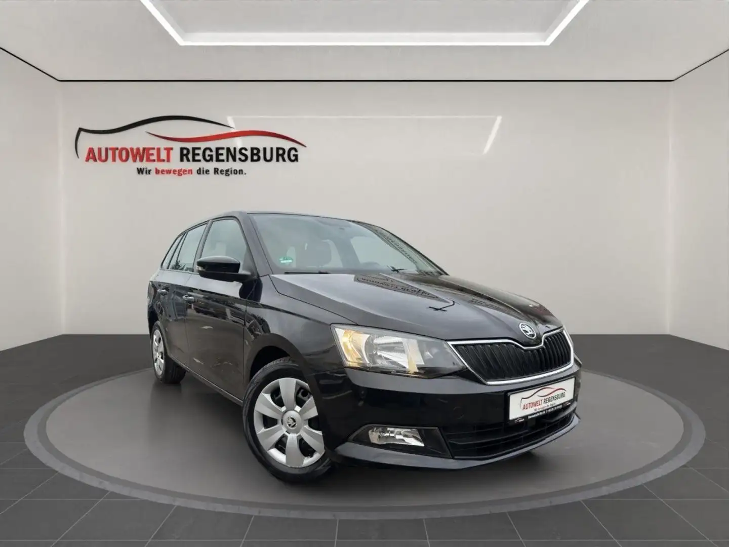 Skoda Fabia 1.2 DSG SHZ KLIMA TEMPO 1H ZV BC NS Combi Noir - 1