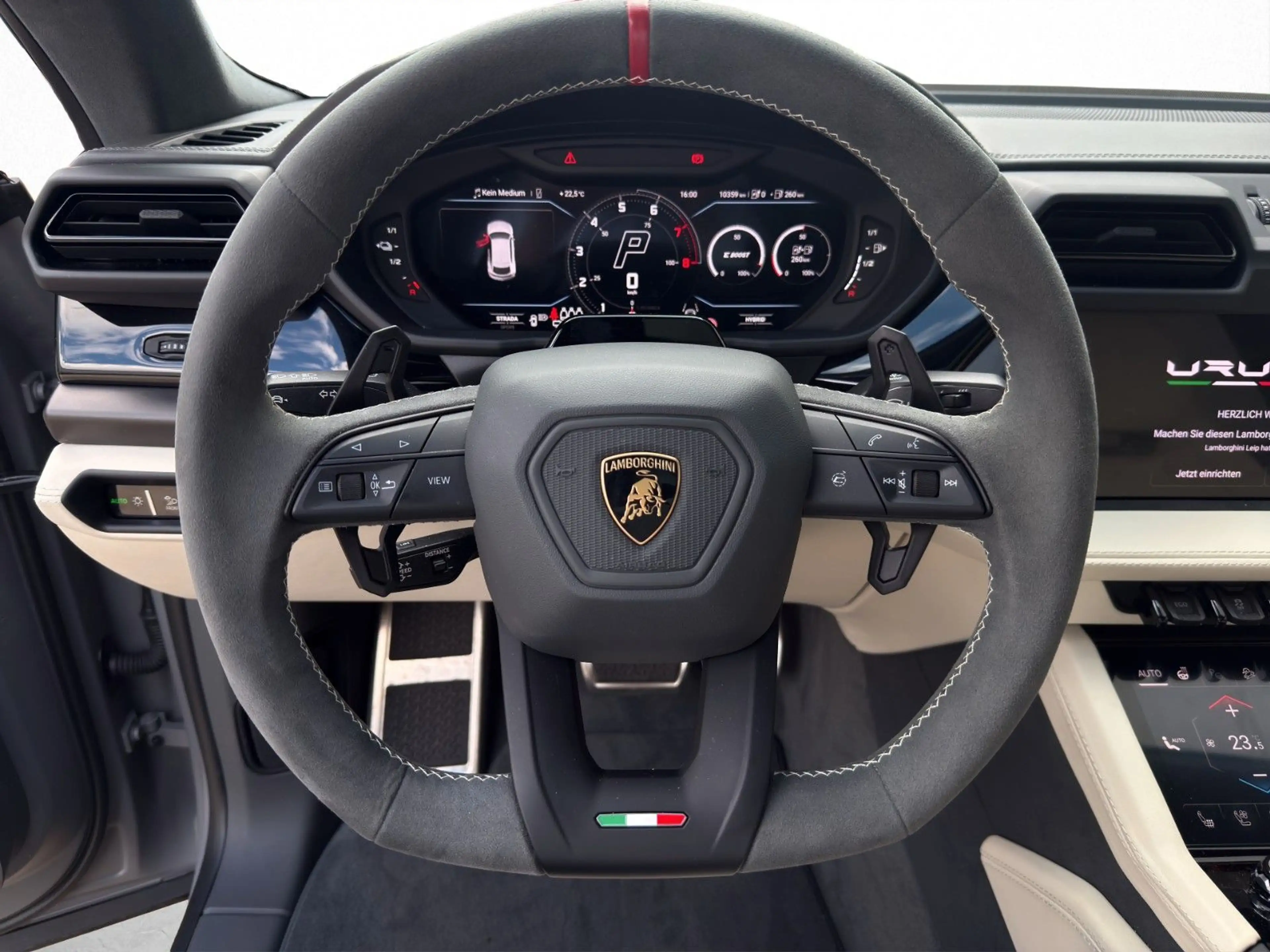 Lamborghini Urus 4.0 V8 PHEV SE — photo 12