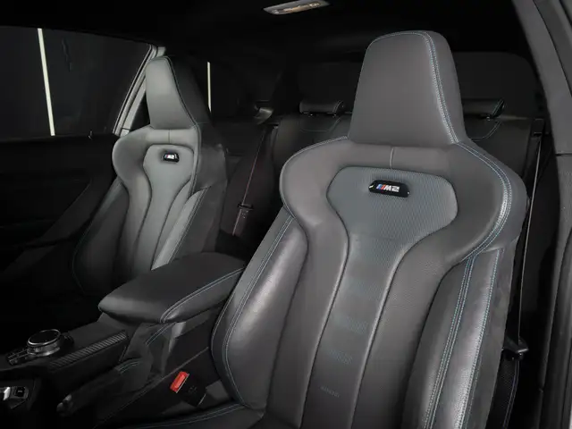 BMW M2 view 10