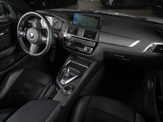BMW M2 view 13