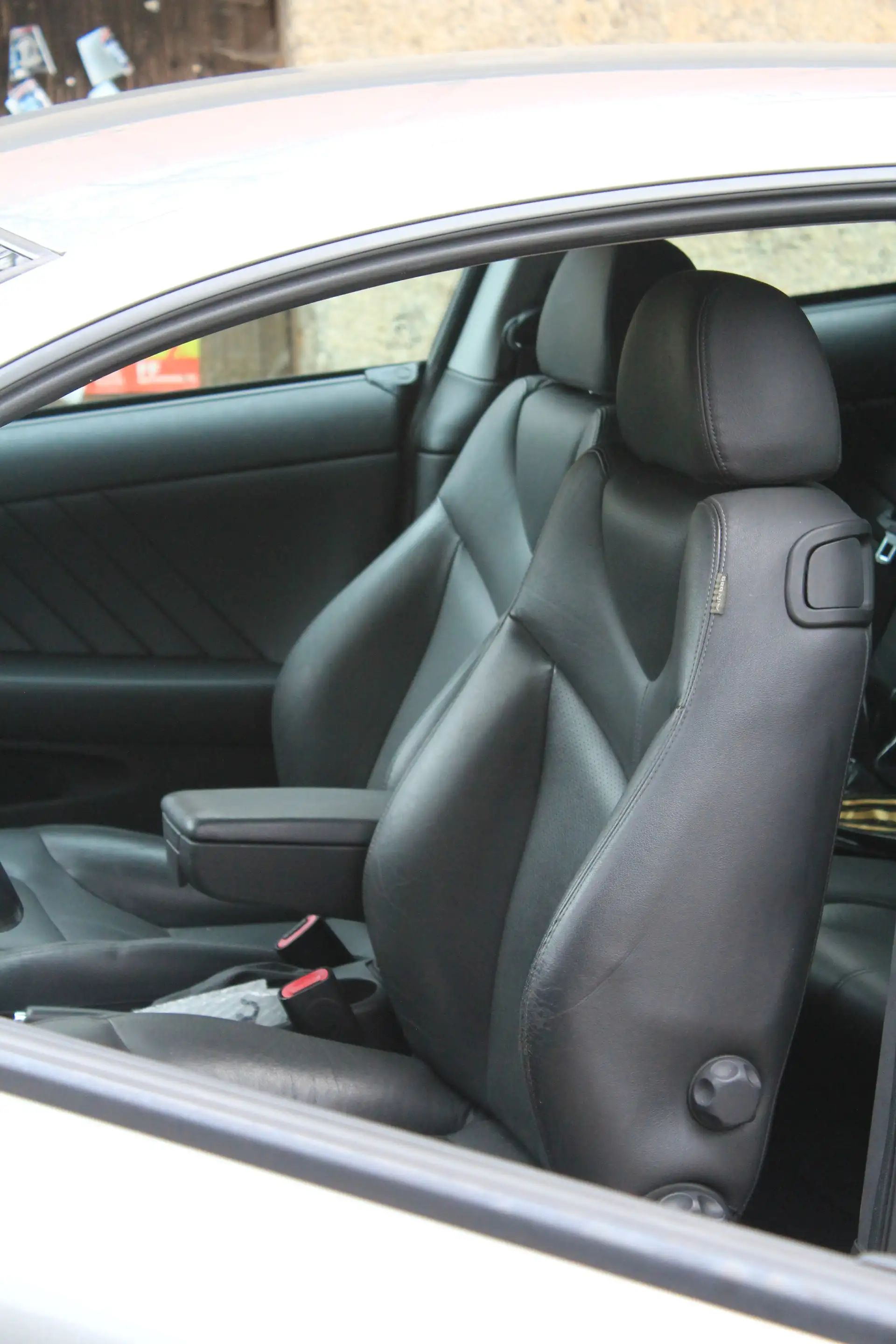 Alfa Romeo GT 3,2 24V GT — photo 10