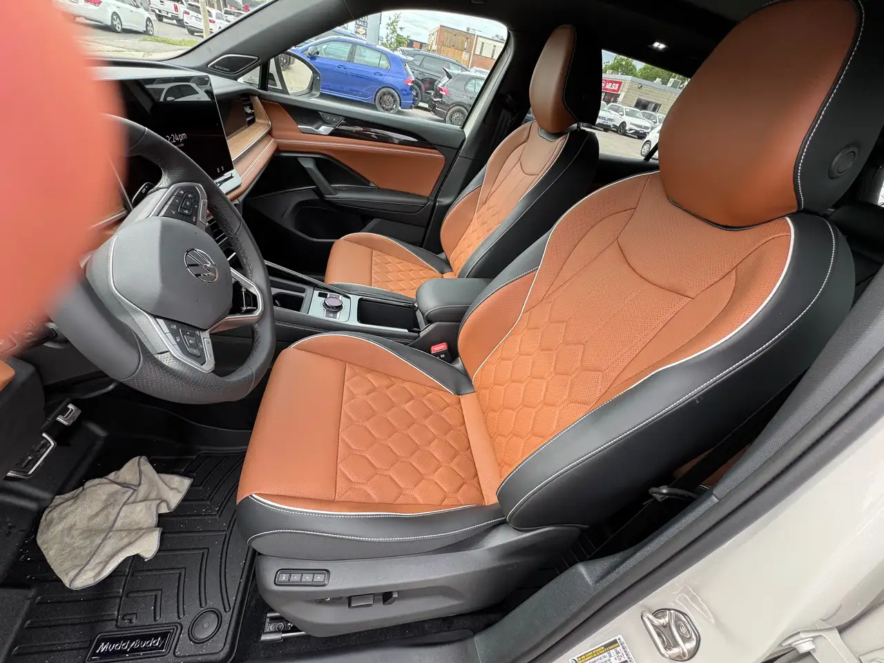 Volkswagen Tiguan снимка Volkswagen Tiguan