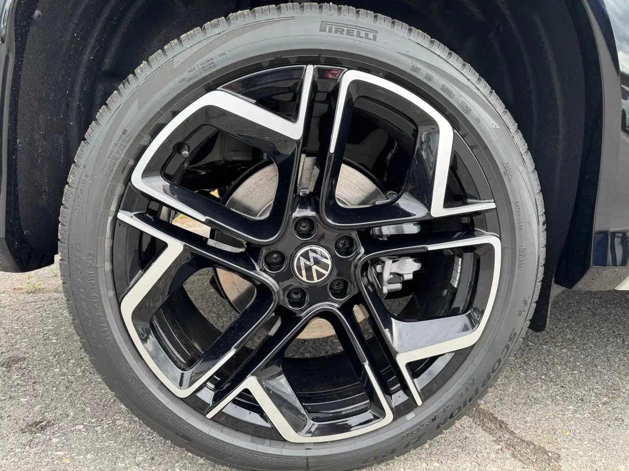 Volkswagen Tiguan снимка Volkswagen Tiguan