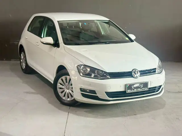 Volkswagen Golf view 8
