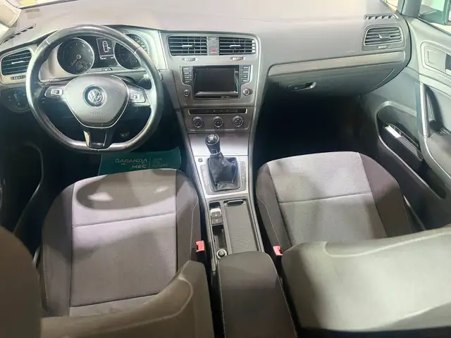 Volkswagen Golf view 10