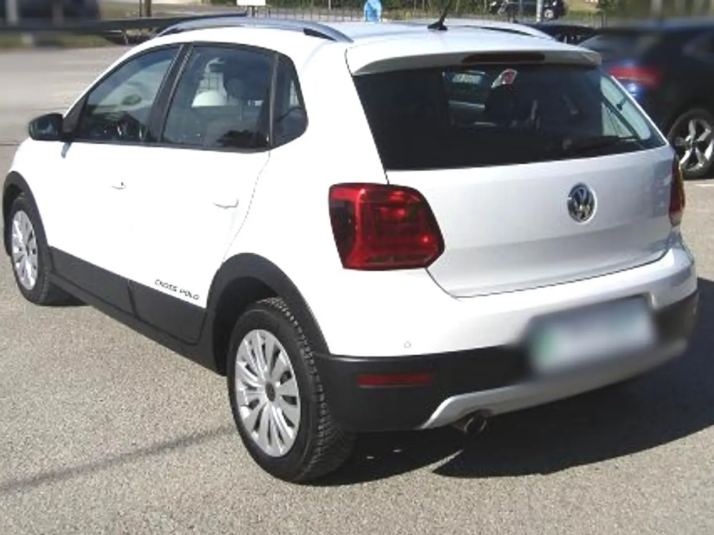 Volkswagen Polo Cross 5p 1.4 tdi BlueMotion Technology bijela - 2