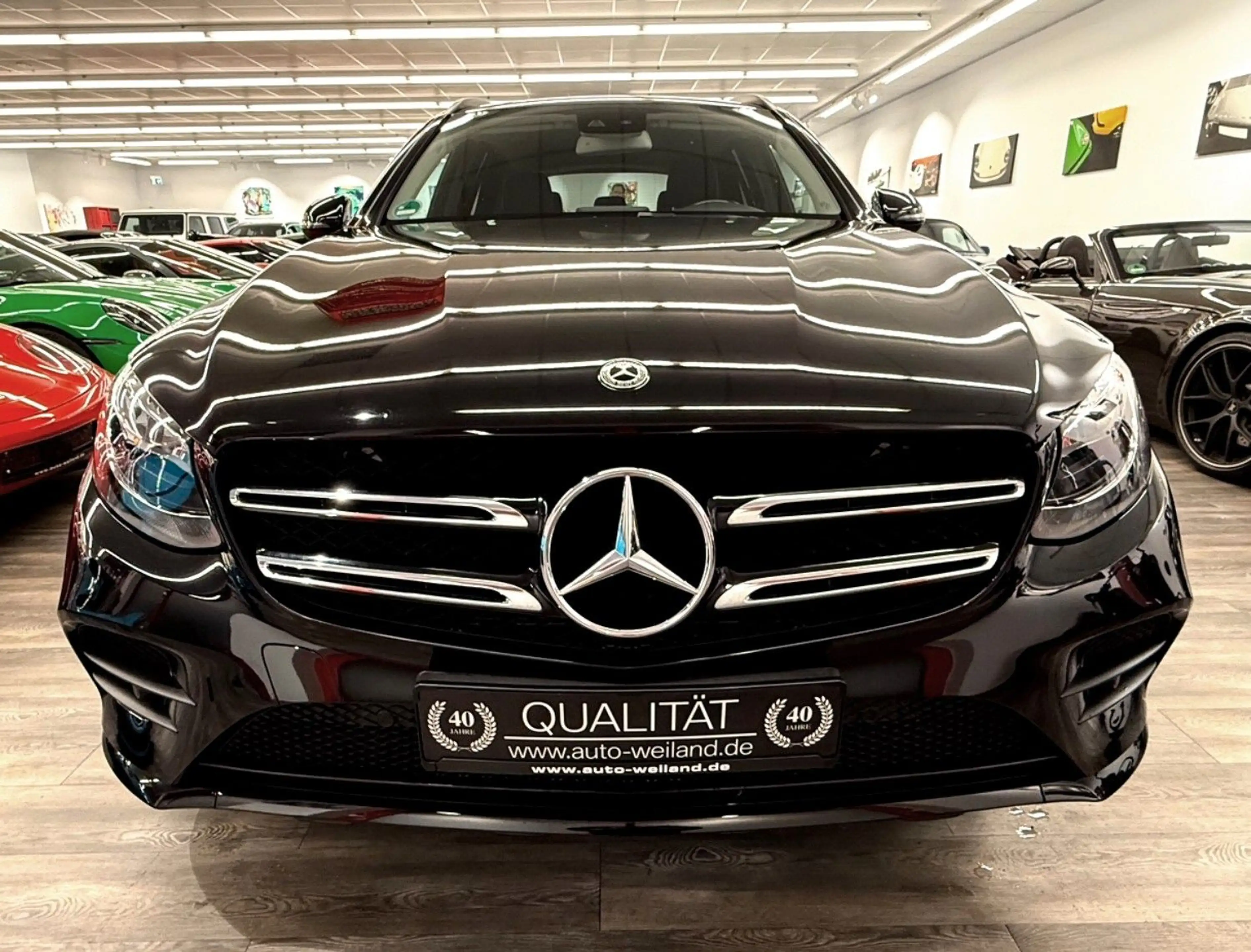 Mercedes-Benz GLC 250 4Matic AMG Night Pak Autom 1 Hand Top — photo 8