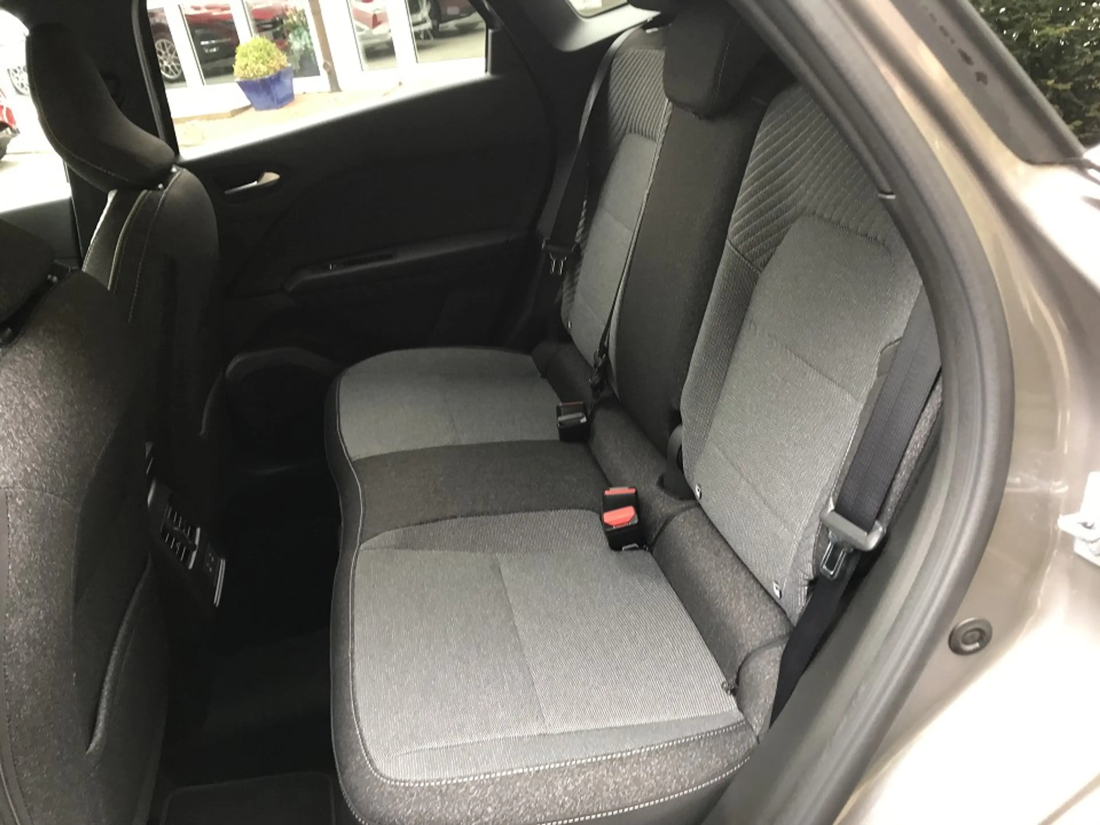 Mitsubishi Grandis Intro Edition 1,3 l Turbo-Benziner 7DCT — photo 12